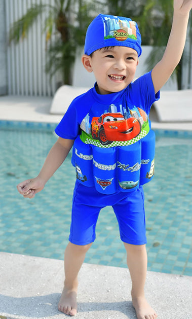 Colete Flutuador Infantil Relâmpago McQueen | Segurança e Diversão para os Pequenos Heróis da Água!